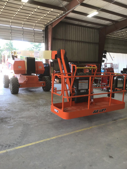 2019 JLG 800AJ