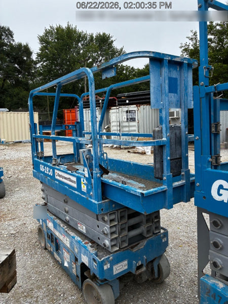 2020 Genie GS-1930 Solid Non Marking Tires, Beacon, Folding rails with half height swing gate