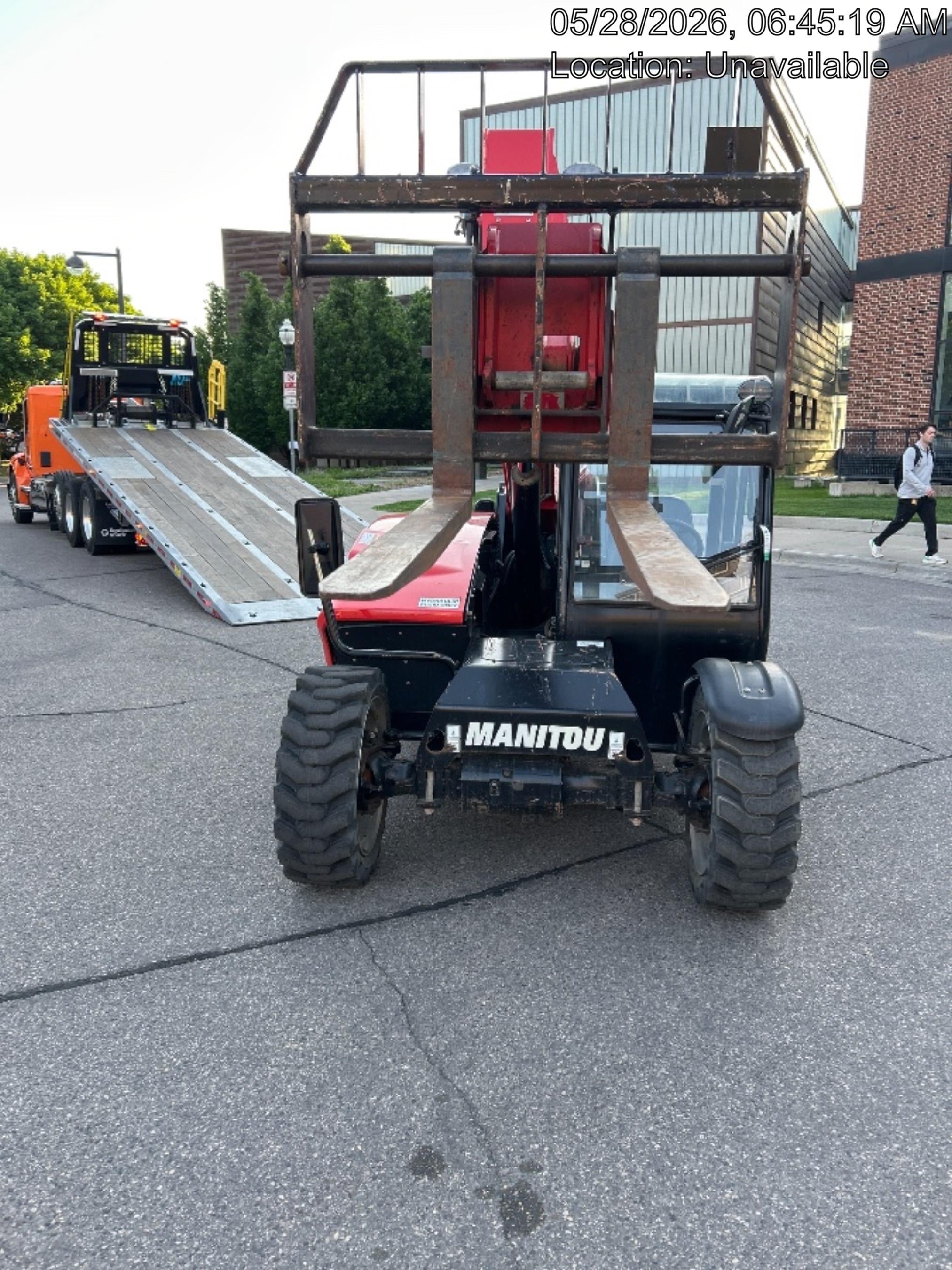 2022 MANITOU MTA5519