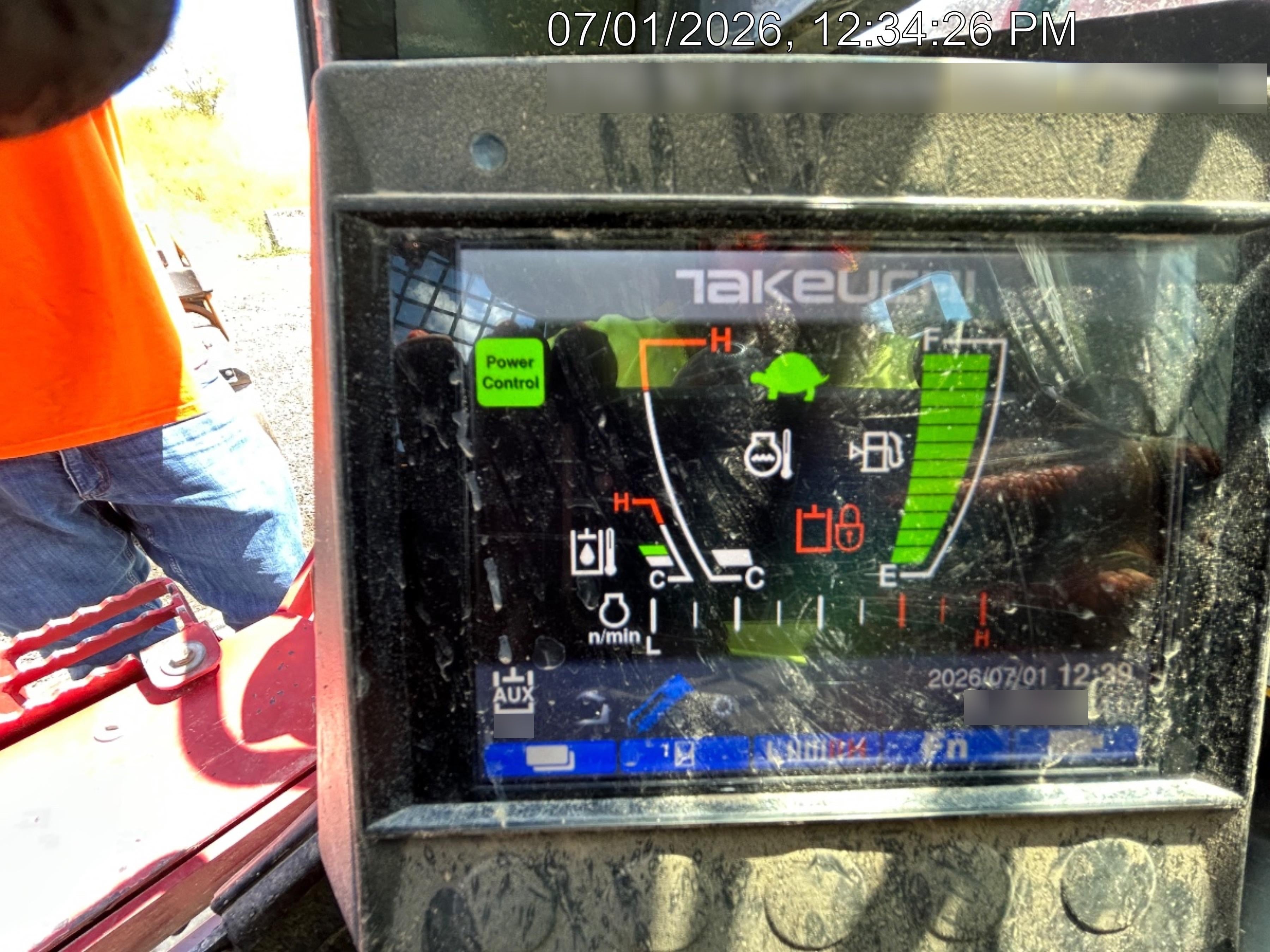2022 TAKEUCHI TL8R2-CR