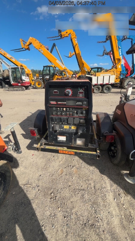 2021 Lincoln Electric Vantage 322 Vantage 322 Ready Pak 3 w/ Decals, ORANGE (includes trailer, cable rack, fender light kit) NO Telematics