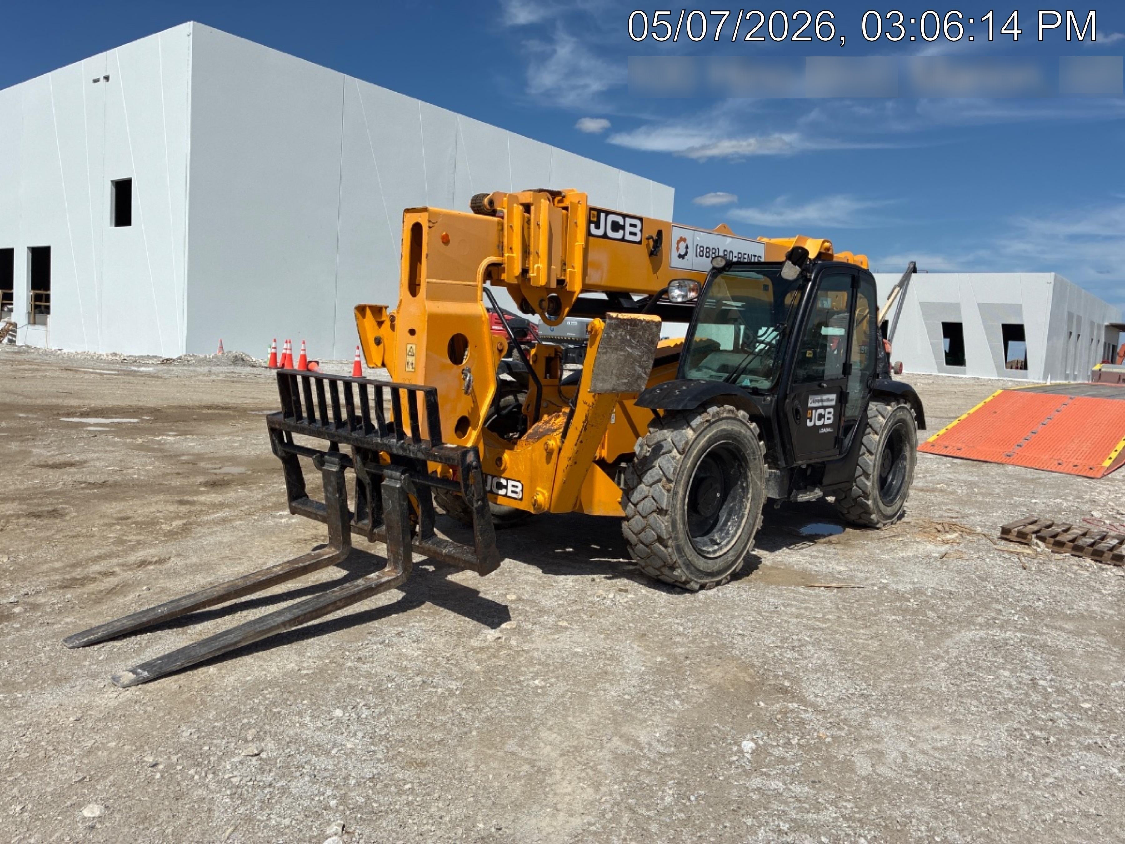 2022 JCB 512-56