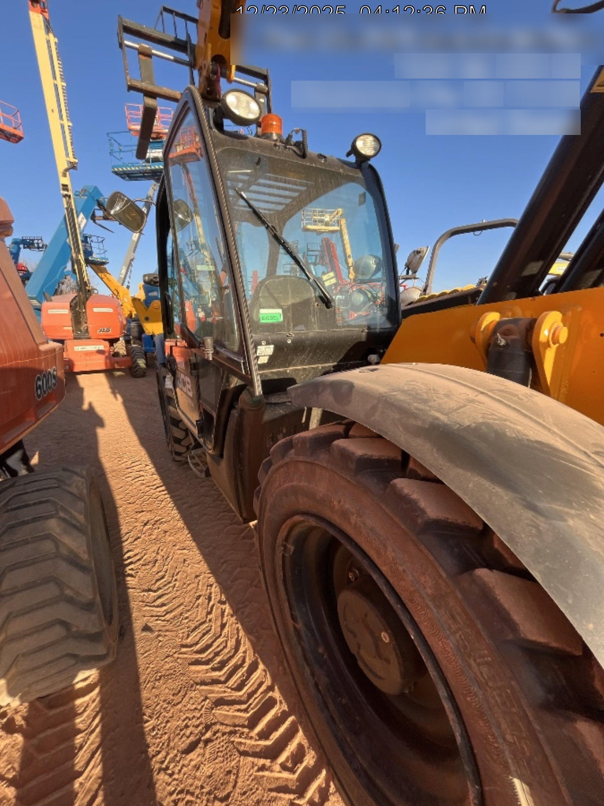 2023 JCB 512-56