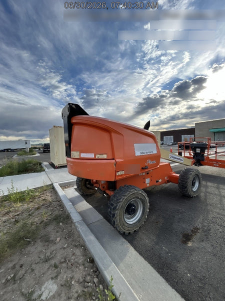 2019 JLG 400S