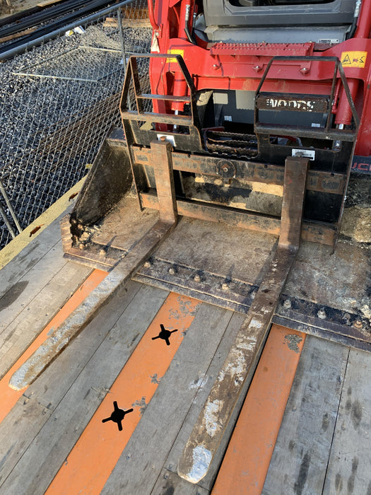 2020 PALADIN 48" Pallet Forks - Paladin