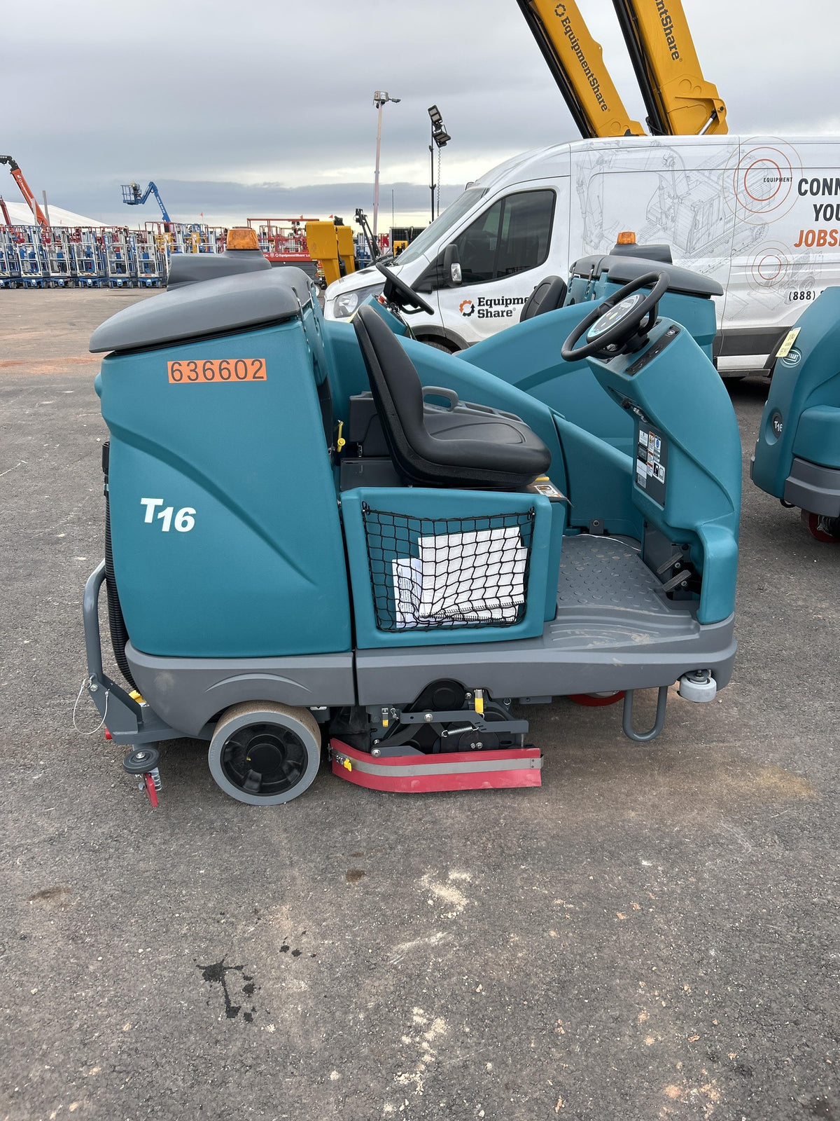 2025 TENNANT T16