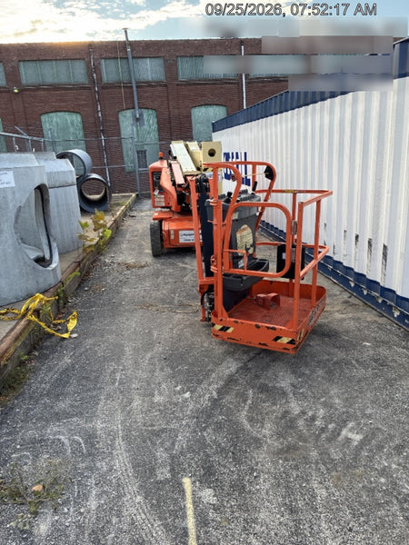 2021 JLG E400AJP Narrow