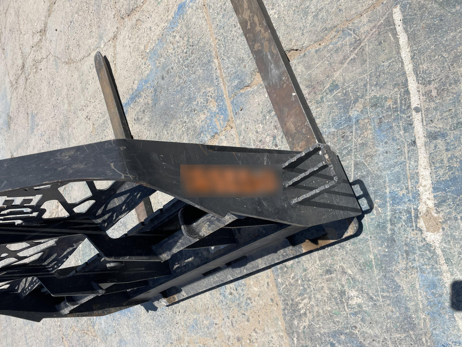 2021 PALADIN 48" Pallet Forks - Paladin