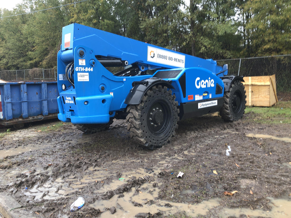 2019 GENIE GTH-844