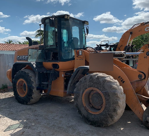 2016 Case 721F CLOSED CAB, JRB 416 STYLE HYD COUPLER