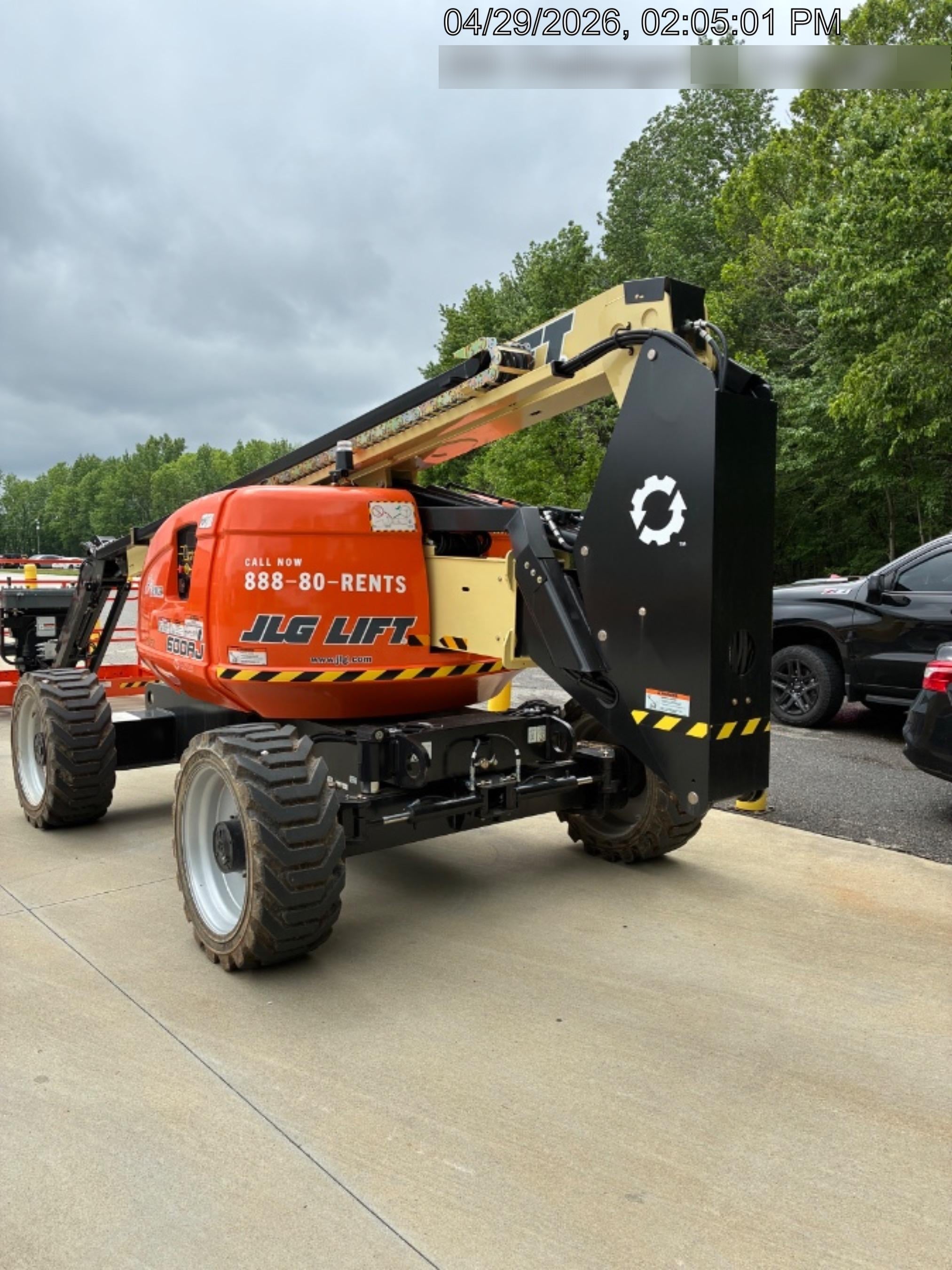 2025 JLG 600AJ