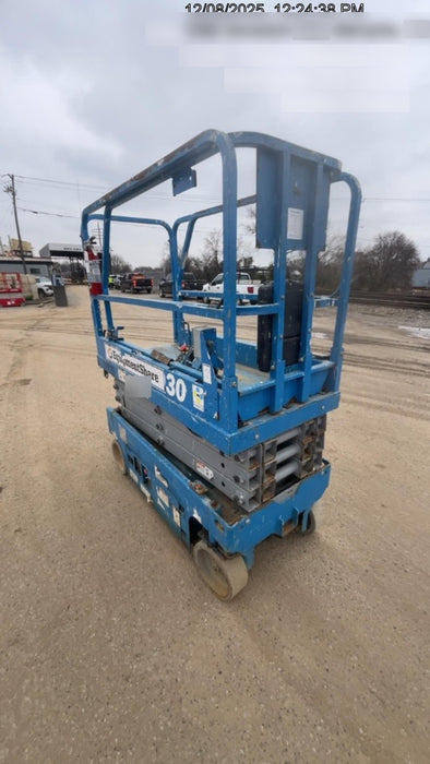 2018 Genie GS-1930 Genie GS-1930 w/Fixed Rail, Chain Entry