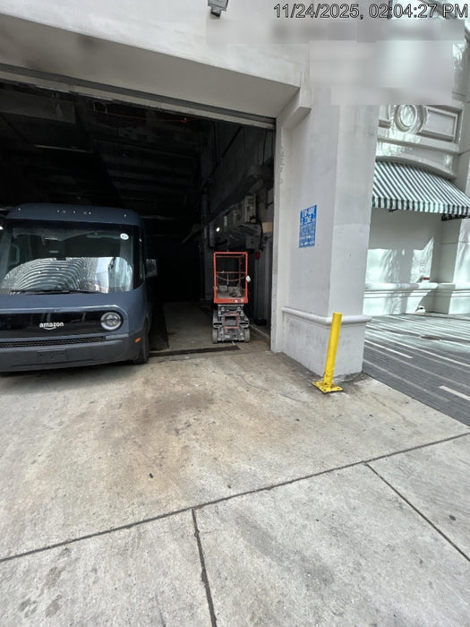 2018 Skyjack SJIII-3219 Skyjack SJIII3219 Scissor Lift w/Trojan Batteries