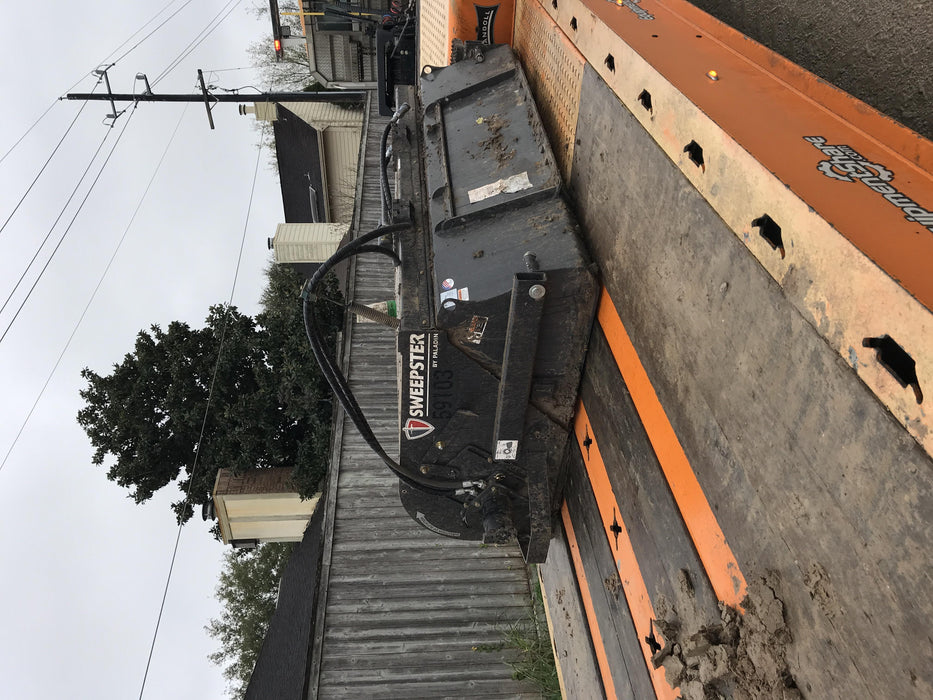 2020 PALADIN Sweepster 84