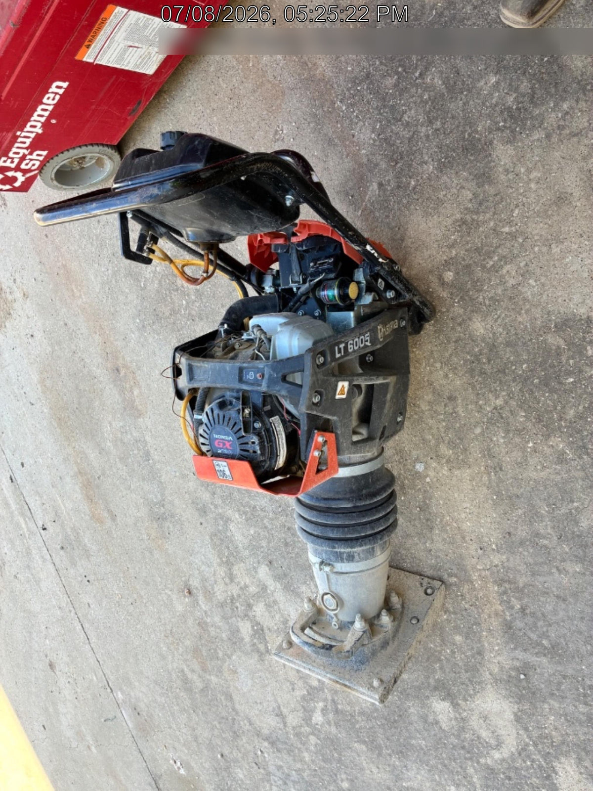 2025 HUSQVARNA LT6005