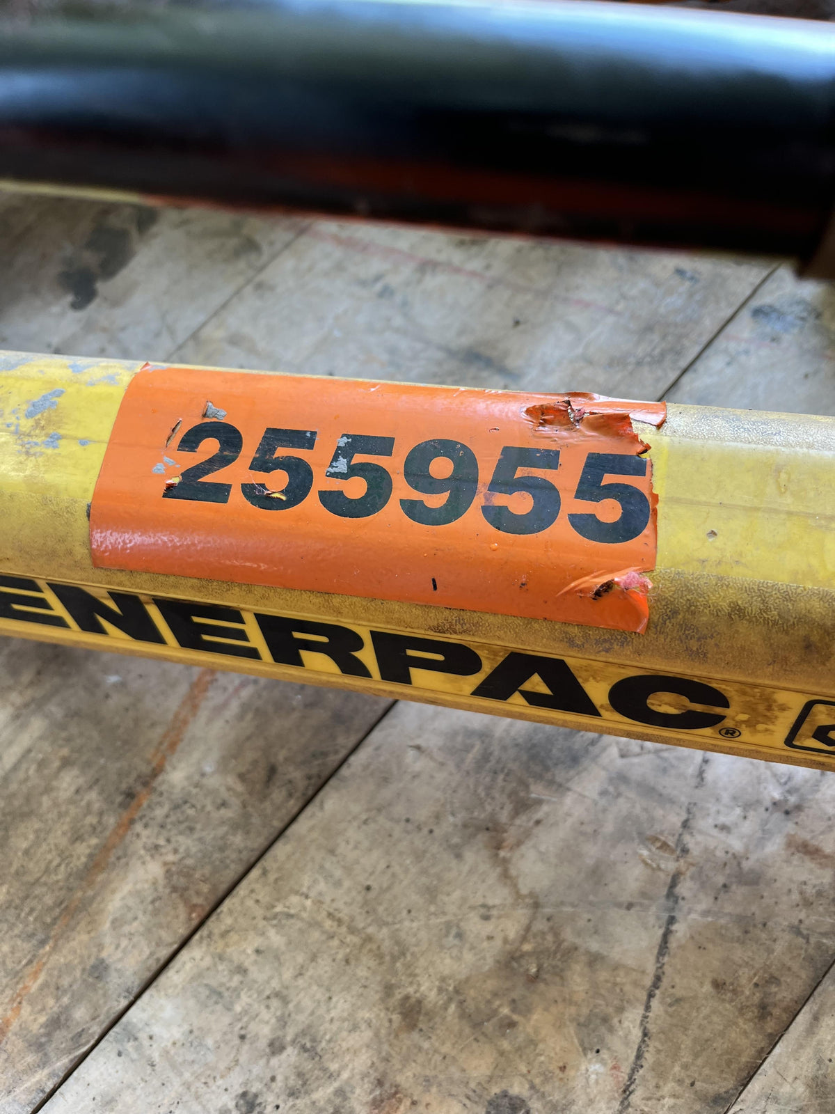 2022 ENERPAC P392