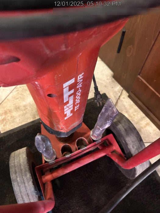 2023 HILTI TE 3000-AVR