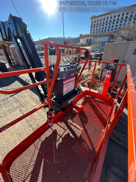 2025 JLG 860SJ