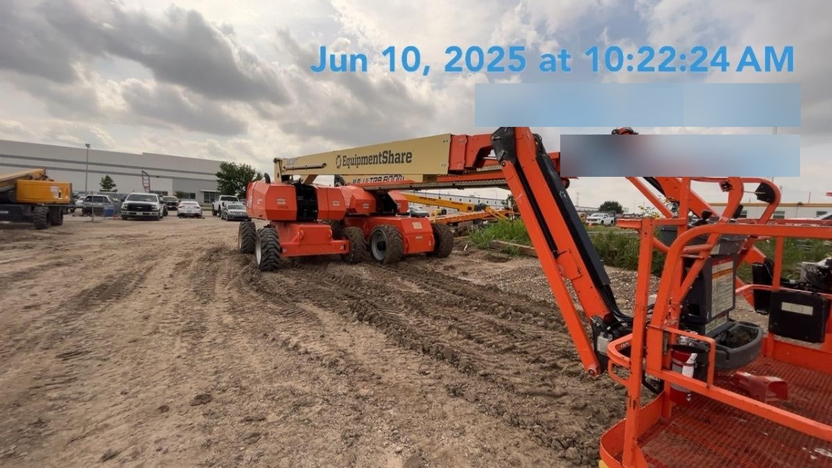 2022 JLG 860SJ