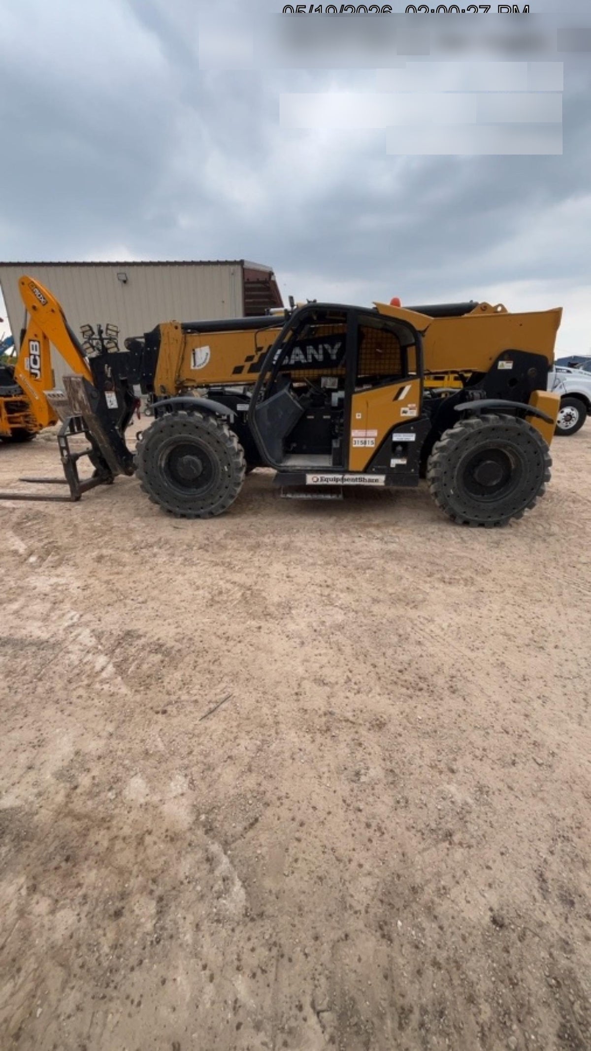 2023 SANY STH1056