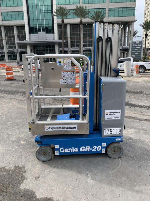 2021 GENIE GR-20
