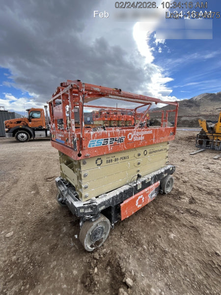 2022 JLG ES3246