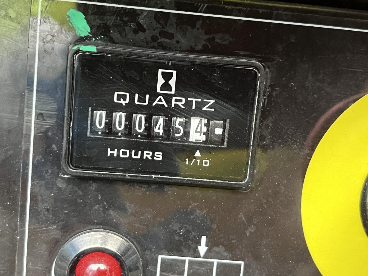 2022 JLG ES1932