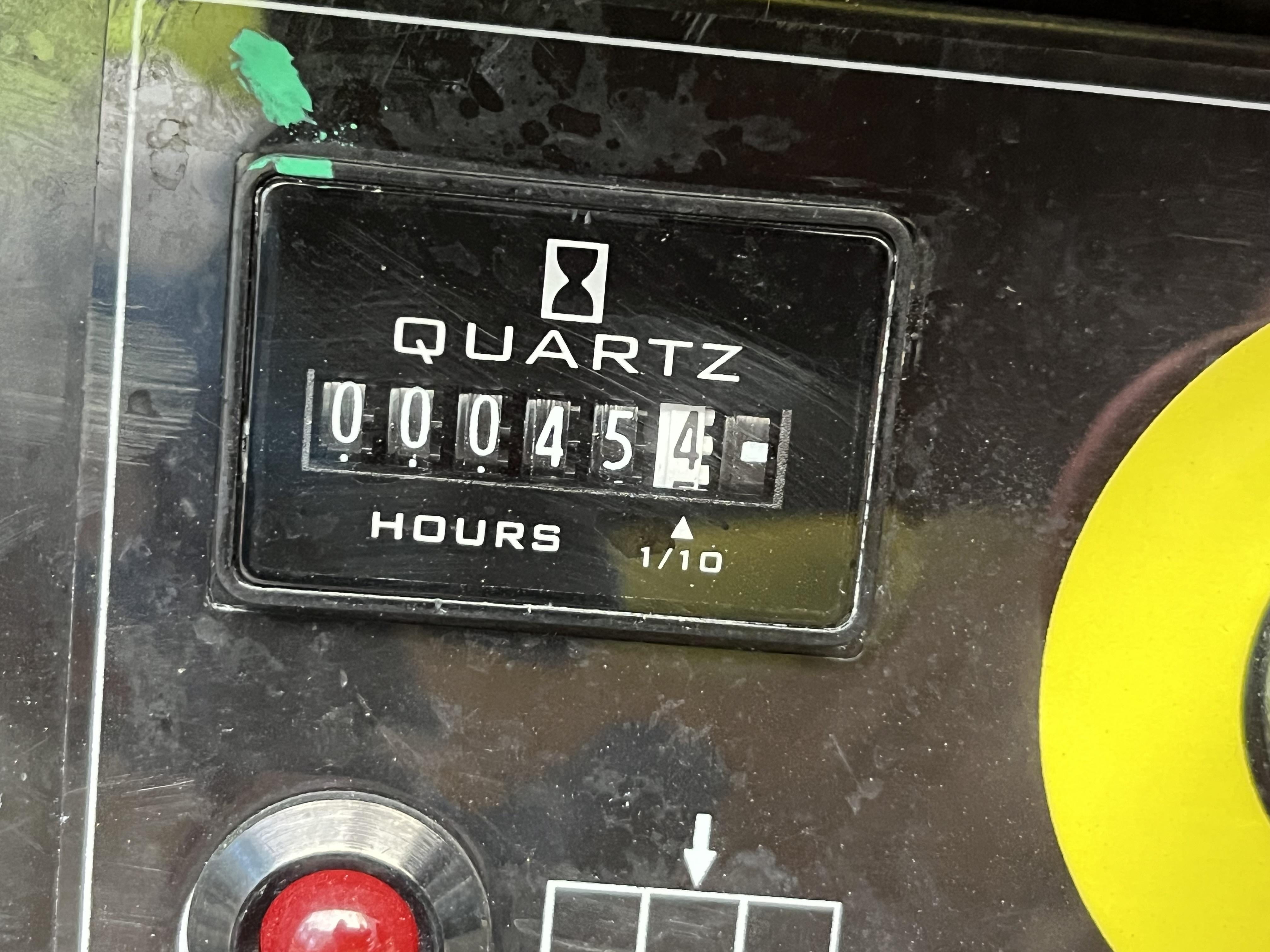 2022 JLG ES1932