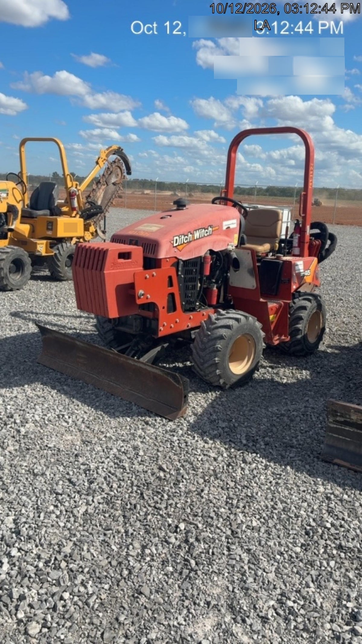 2022 DITCH WITCH RT45A