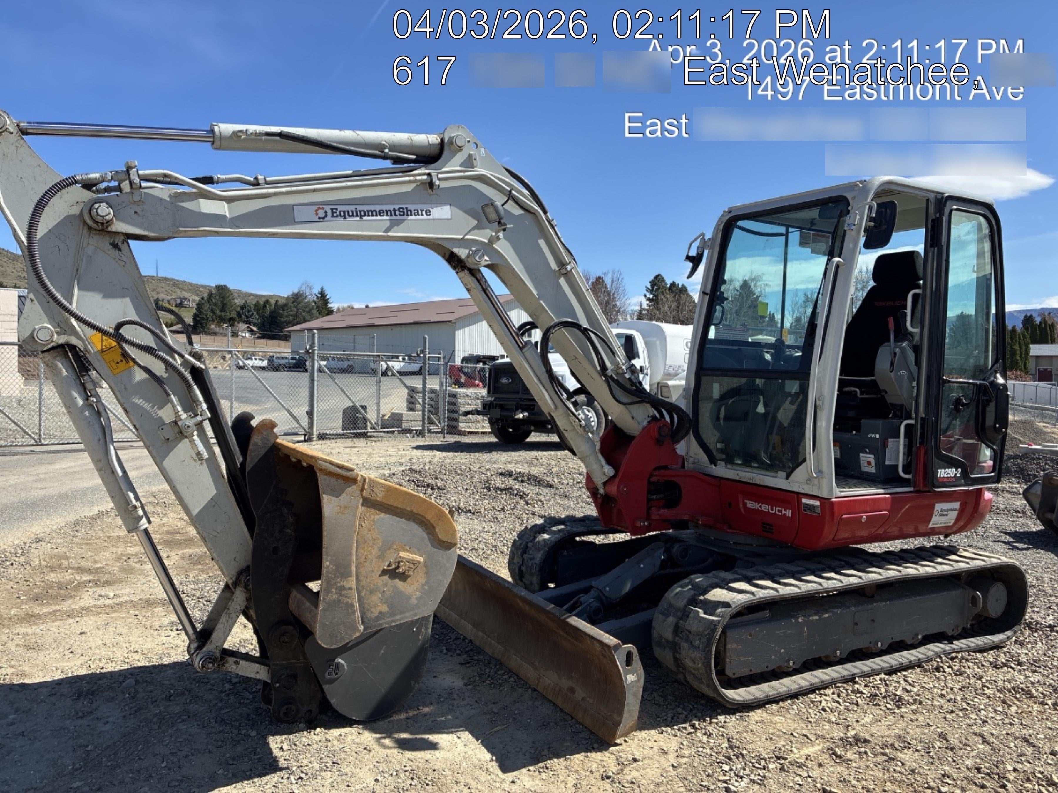 2024 TAKEUCHI TB250-2CR