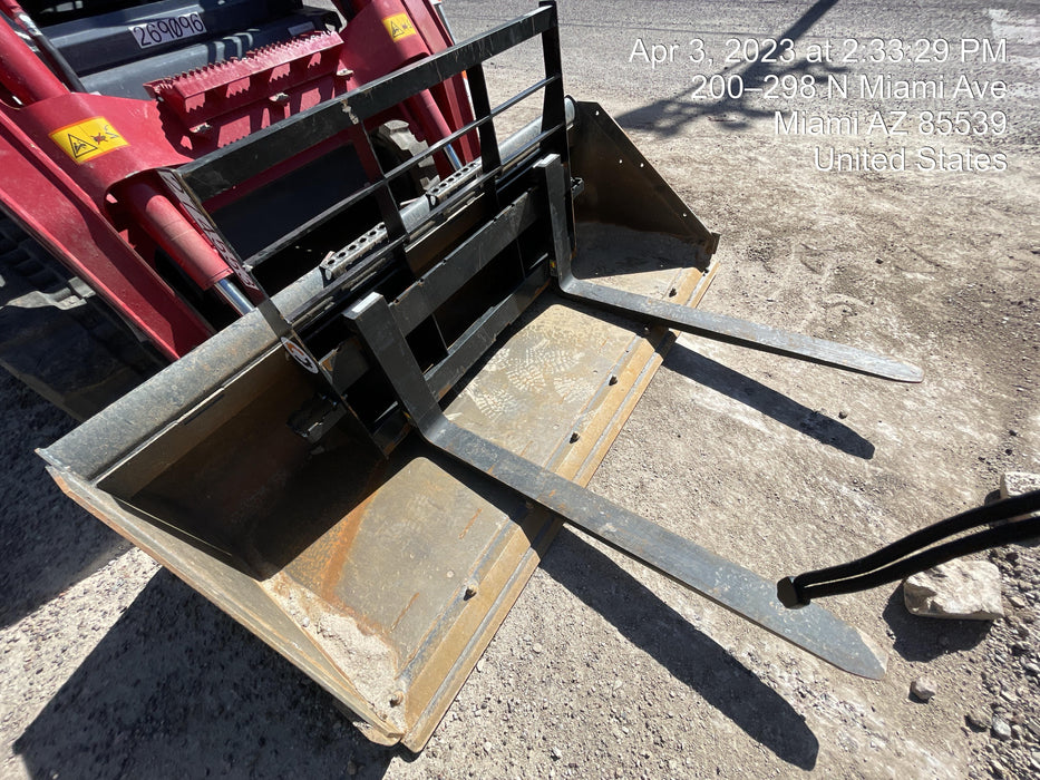 2022 ARROW MATERIAL HANDLING 48" Pallet Forks - Arrow