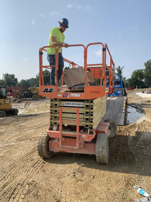 2007 JLG 4069LE Standard Rental Specs