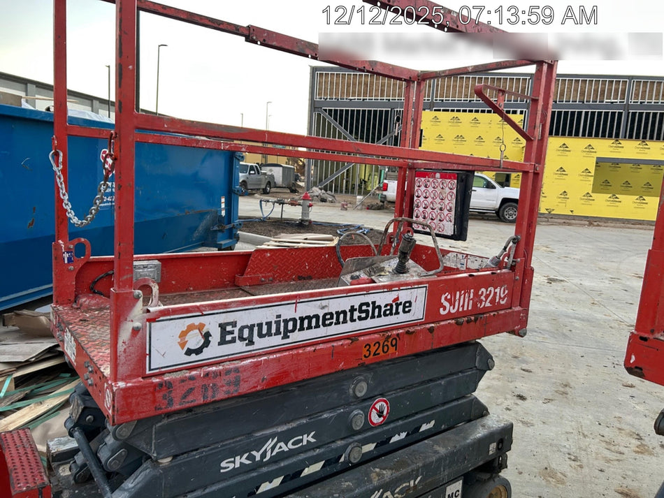 2017 Skyjack SJIII-3219 Skyjack SJ3219 Scissor Lift