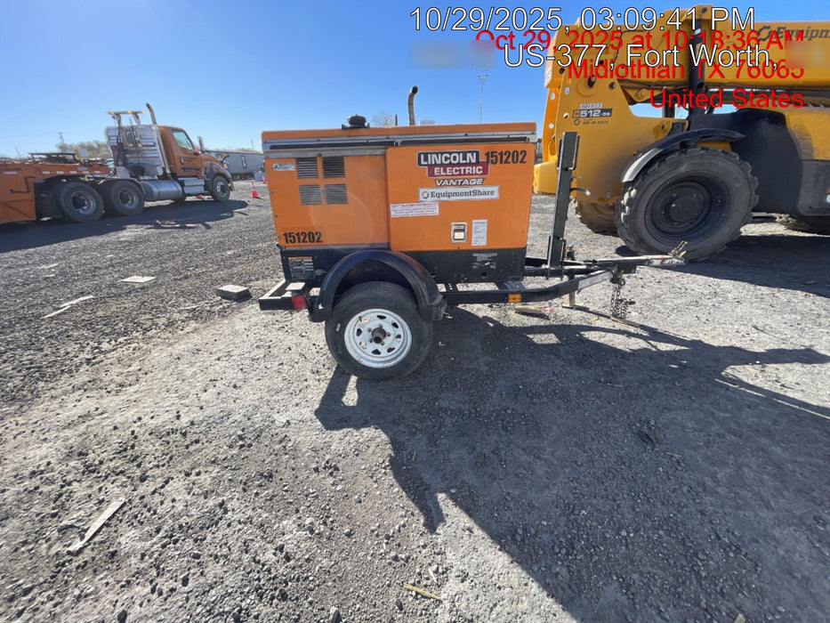 2021 Lincoln Electric Vantage 322 Vantage 322 Ready Pak 3 w/ Telematics & Decals, ORANGE (includes trailer, cable rack, fender light kit)