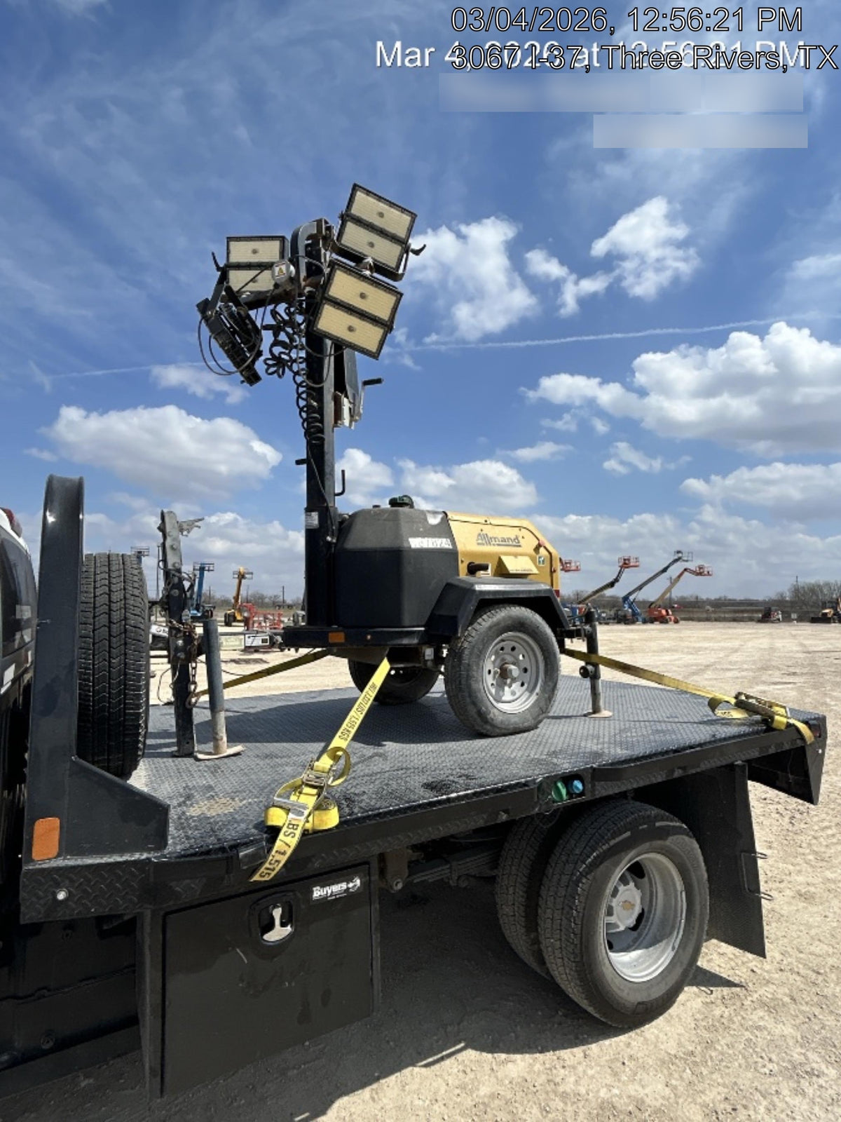 Allmand NLV3GR (4) LED Light Fixture 350W, 23' Vertical Mast, 3kW Prime, Towable, Deep Sea L401, Leveling Jacks, Yanmar T4F 5.8hp