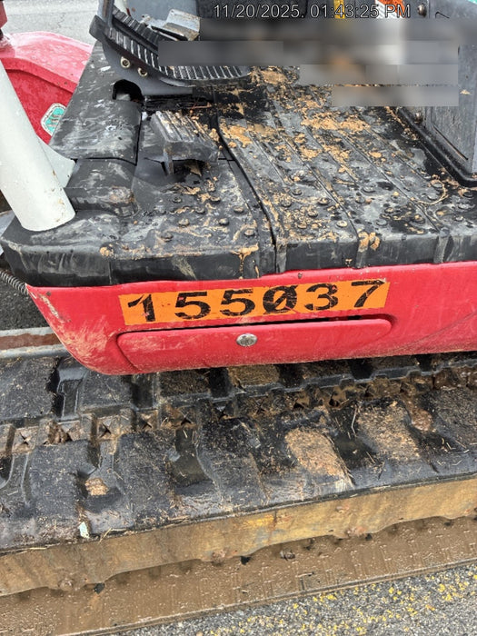 2021 TAKEUCHI TB250-2