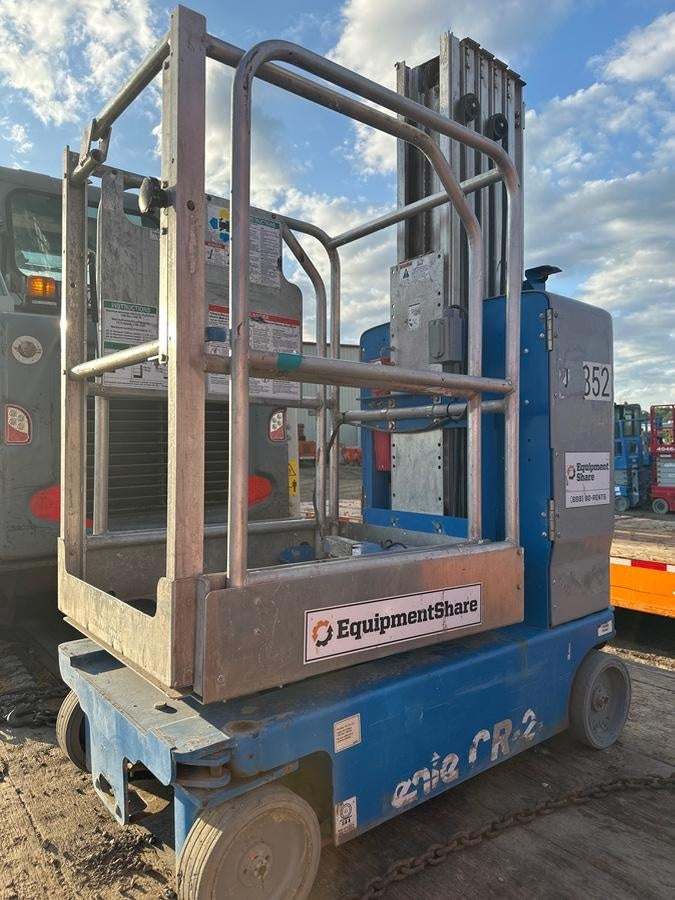 2019 GENIE GR-20