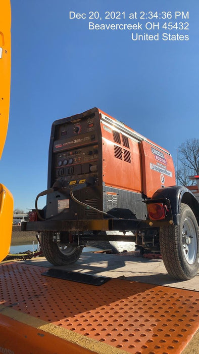2021 Lincoln Electric Vantage 322 Vantage 322 Ready Pak 3 w/ Decals, ORANGE (includes trailer, cable rack, fender light kit) NO Telematics