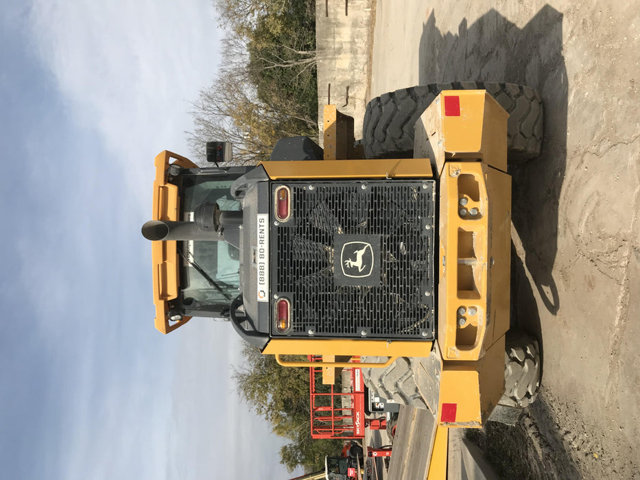 2019 John Deere 524L Cab/Heat/AIR, 3rd Function Hydraulics, Hydraulic JRB QC 2.75 Yd. Bucket, 60" Carriage/72" Forks