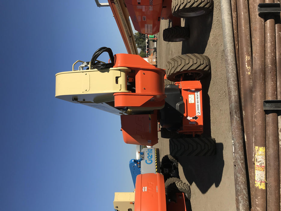 2019 JLG 1250AJP