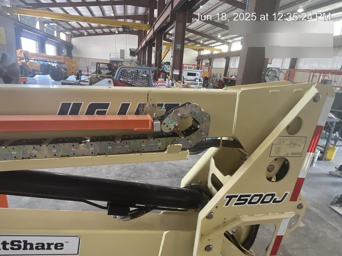 2022 JLG T500J