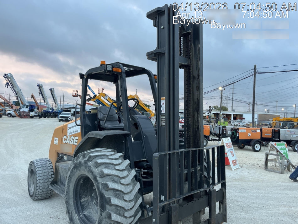 2023 CASE 588H
