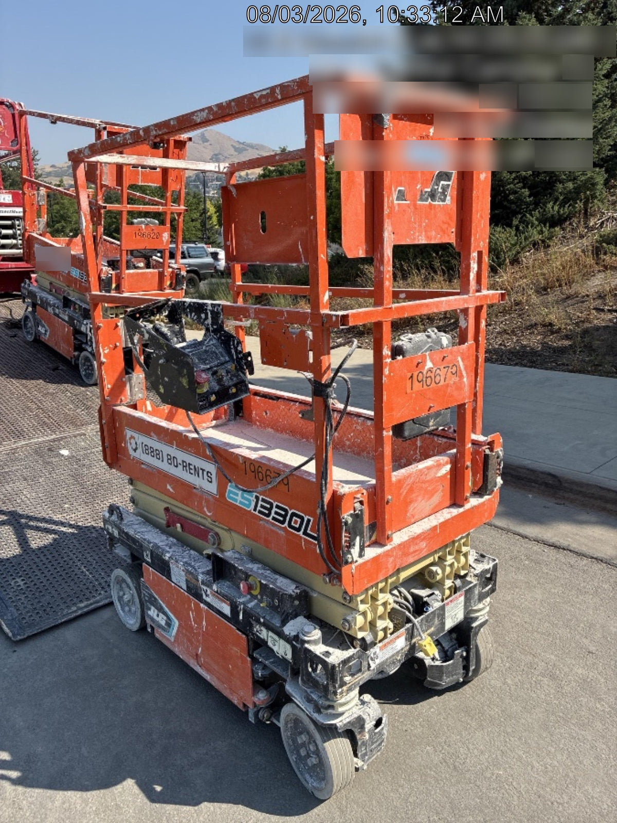 2021 JLG ES1330L