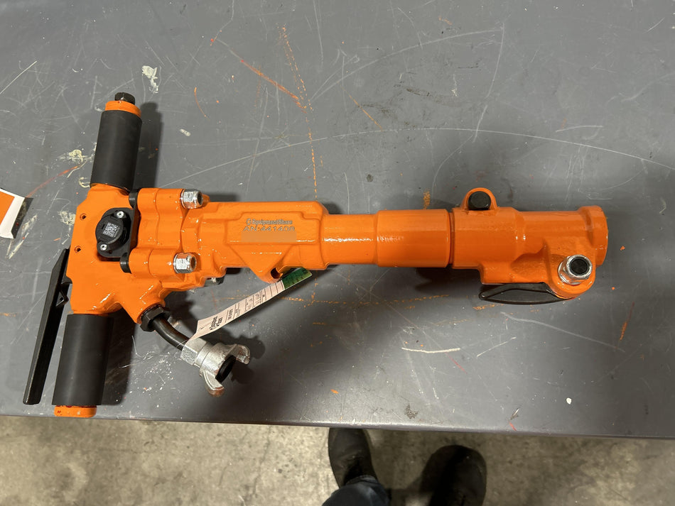 2024 MICHIGAN PNEUMATIC ES-TPB30-1-TRACKER