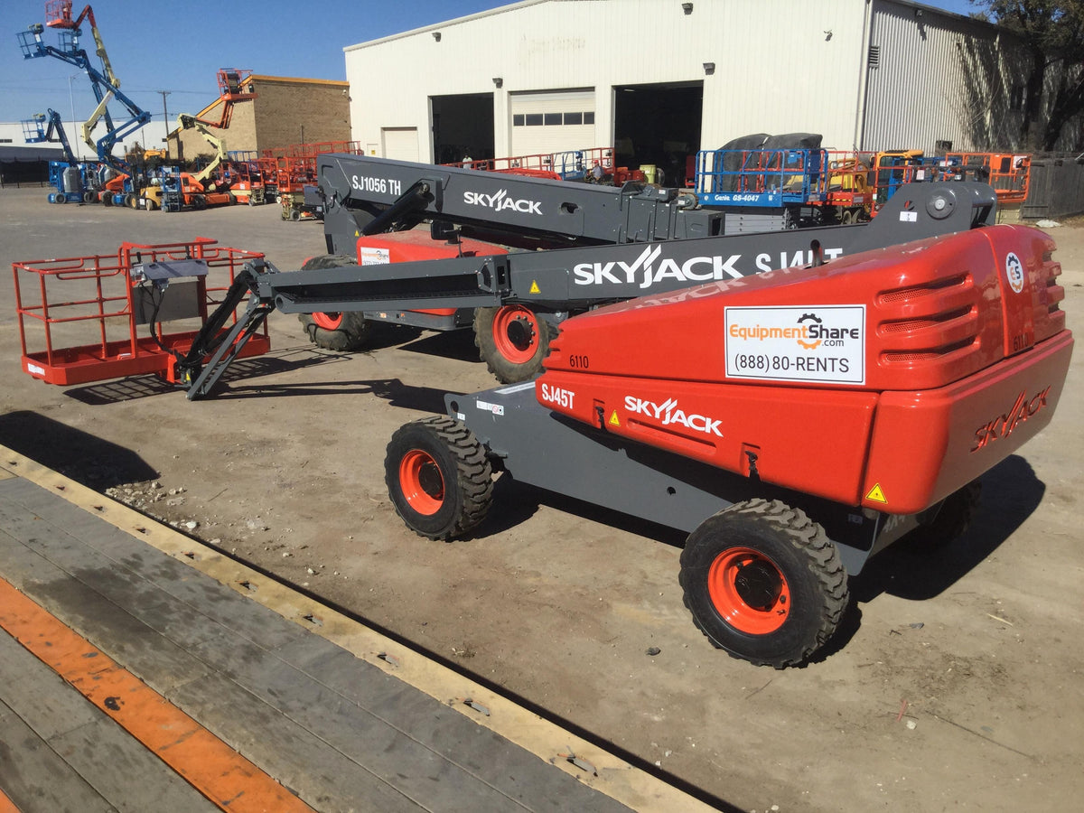 2017 SKYJACK SJ45T+