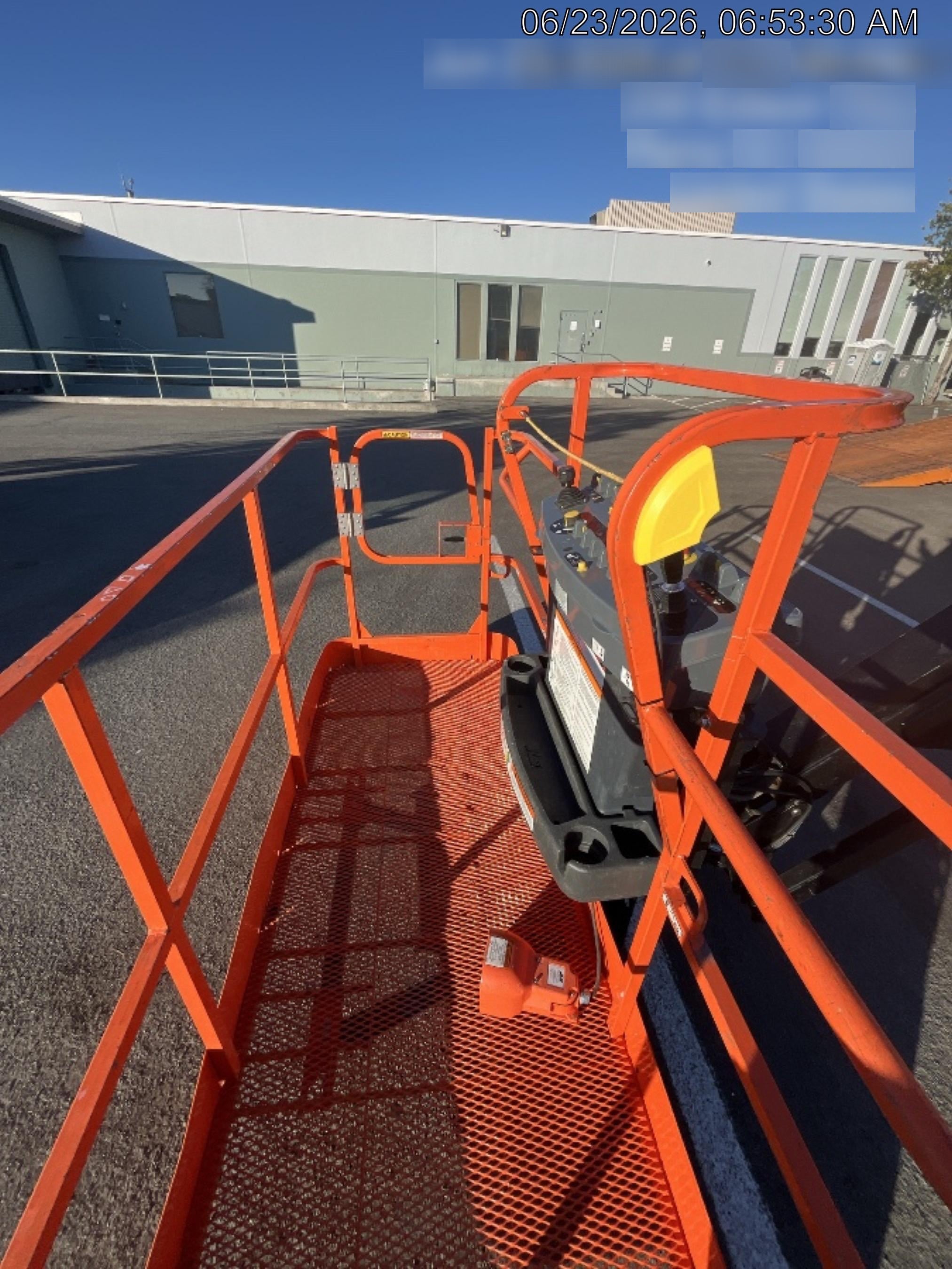 2025 JLG 660SJ