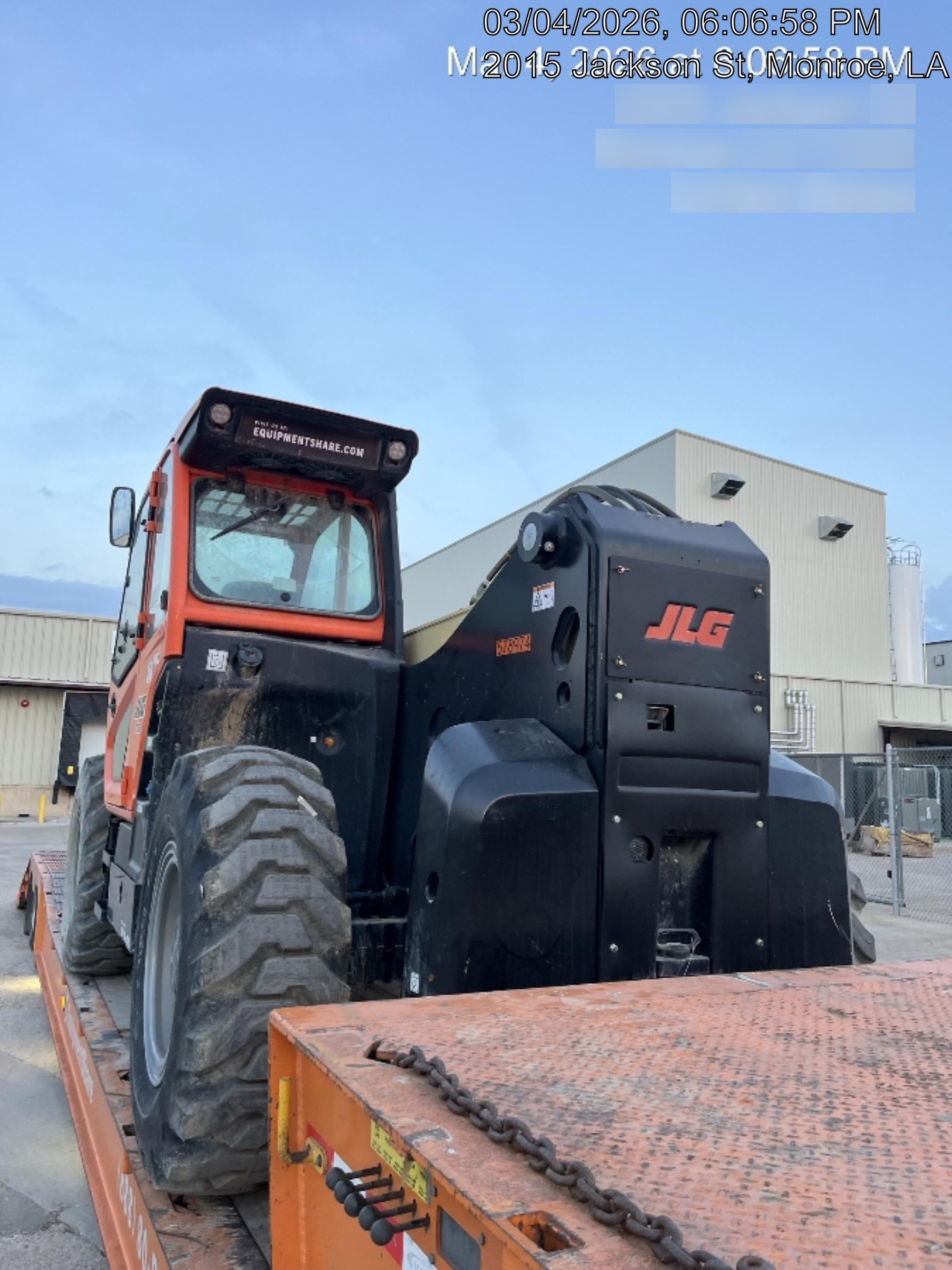 2025 JLG 1732