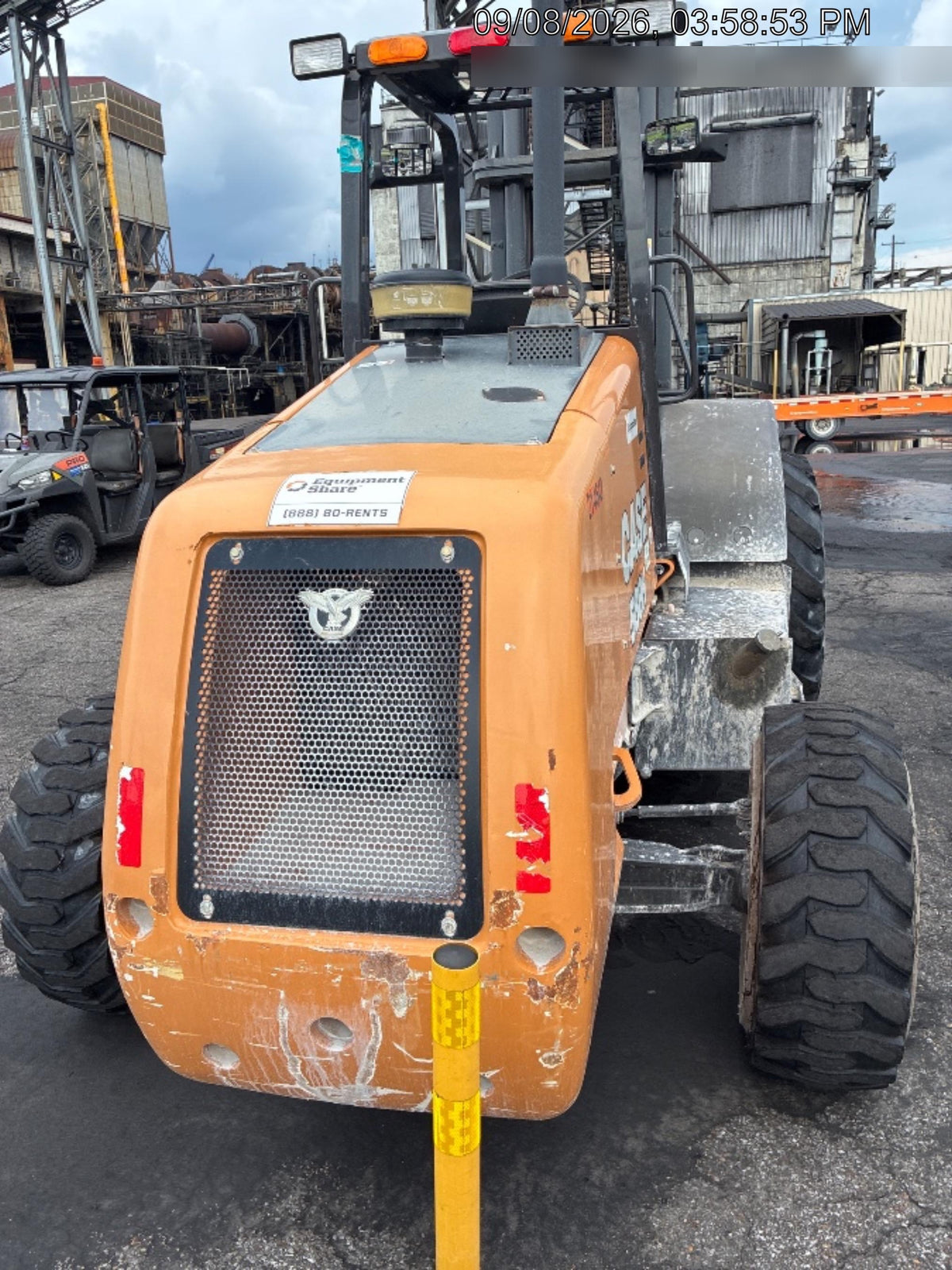 2022 CASE 588H