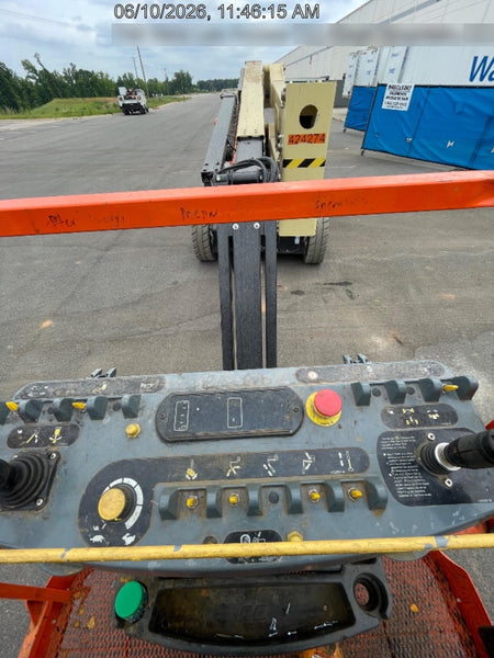 2024 JLG E450AJ
