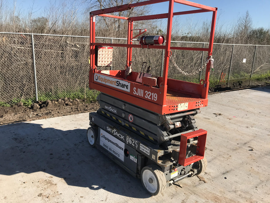 2018 SKYJACK SJIII-3219